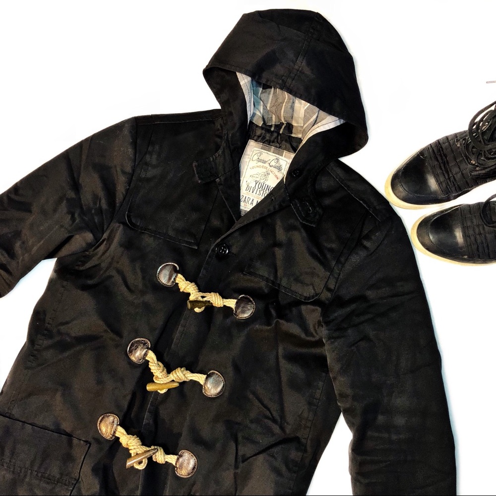 ZARA MAN • black hooded toggle coat